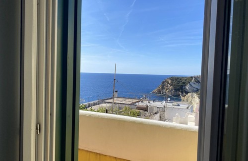 Le Forna Appartement | Ponzamania Bellavista Apartment