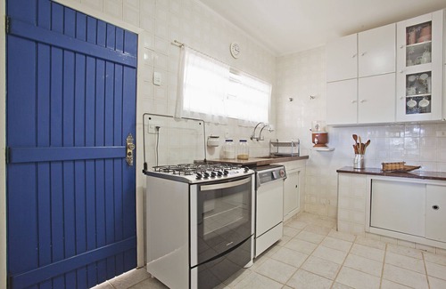 Maresias Maison | piscine / 5 chambres / 4 wc / barbecue / mini tennis / wifi