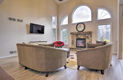Hershey Maison | Pool and Furnished Patio Group Getaway in Hershey