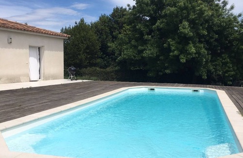 Garrigues Maison | Maison piscine et jardin près des Cévennes