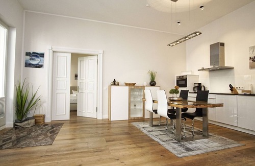 Sellin Appartement | Pool and sauna with sea view, directly on the pier - FIRST Sellin apartment 2.3
