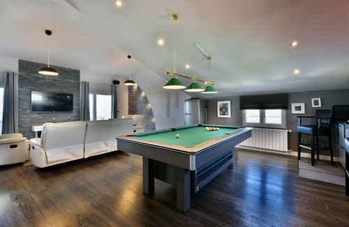 Vodnjan Villa | Pool-Bar Villa Vodnjan / ~50m2 heated pool / Seaview / 4km beach / SPA Jacuzzi