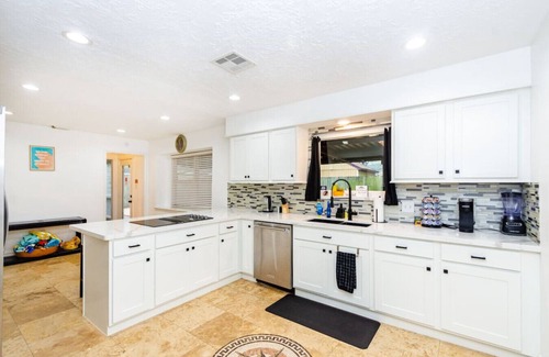 Ponderosa Forest Appartement | Pool | BBQ | Game Room | Gym | Patio | Workspace