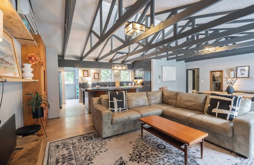 Die Boord Maison | Pool & Garden Winelands Retreat