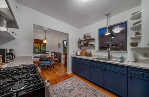 Blenman-Elm Maison | Pool / Historic & Charming / 2BR 2BA / Fenced Yard