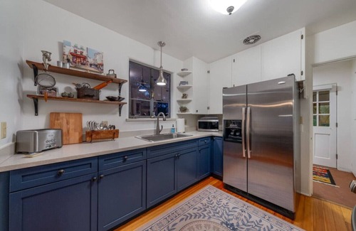 Blenman-Elm Maison | Pool / Historic & Charming / 2BR 2BA / Fenced Yard