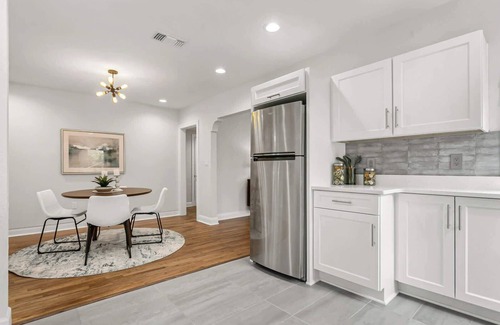 Riverside Heights Maison | Pool House Oasis - Home for 6
