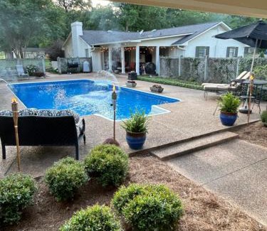 Clarksdale Maison | Pool House