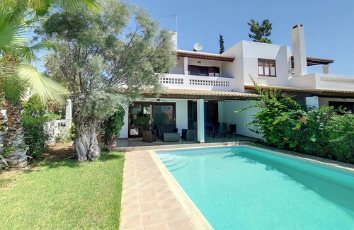 Plepi Maison | Pool house with private boat dock, 260m from beach (2 bedrooms)