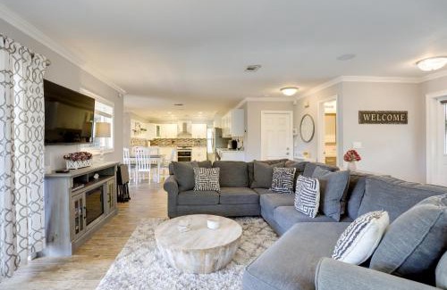 Wellington Maison | Pool Oasis and Fenced Yard Central Wellington Home