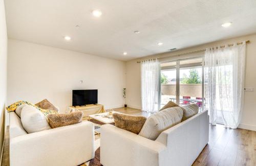 Tracy Maison | Pool Paradise Spacious Tracy Home with Yard!