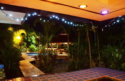 Pan de Azucar Appartement | Piscine, sauna, bain à remous, arbres fruitiers, jardins luxuriants