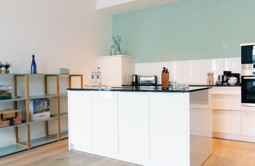 Sellin Appartement | Pool und Sauna mit Meerblick, Direkt an der Seebrücke - First Sellin Fewo 3.8