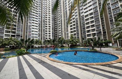 Central District Appartement | Pool View 3 Bedroom & 3 Bathroom Whole Unit