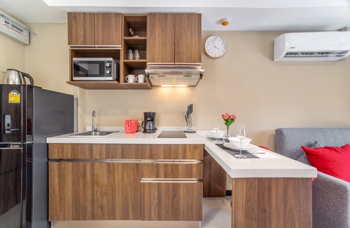 Nai Harn Appartement | Pool-View Apt Steps to Nai Harn Beach S203