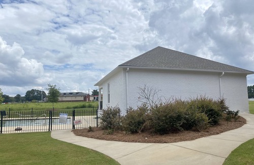 Oxford Maison | Poolside condo close to Ole Miss campus and Historic Oxford Square