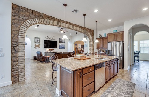Queen Creek Maison | Luxury Queen Creek home w/ Calming Pool Oasis!