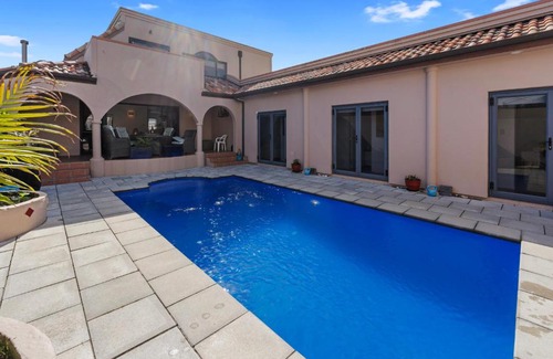 Papamoa Beach Maison | Poolside Serenity - Papamoa Beach Holiday Home