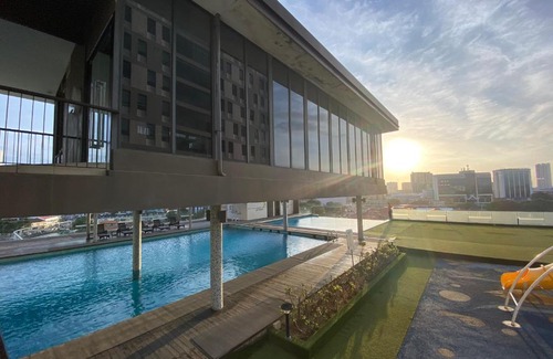 Tanjong Bidara Appartement | Poolside Suite - Amanjiwa 99 Residences