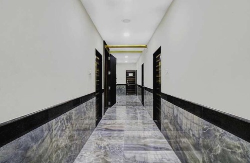 Nawada Hôtel | POP 80792K Royal Hotel