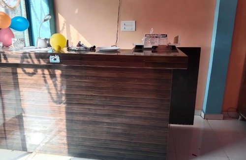 Auraiya Hôtel | POP 80804B Shri Ram Hotal And Restaurant