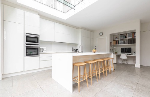 Addison Appartement | Poplar Grove by onefinestay