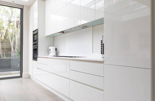 Addison Appartement | Poplar Grove by onefinestay