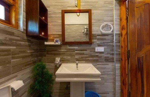 Pottuvil Division 2 Hôtel | Popoyo Surf Resort