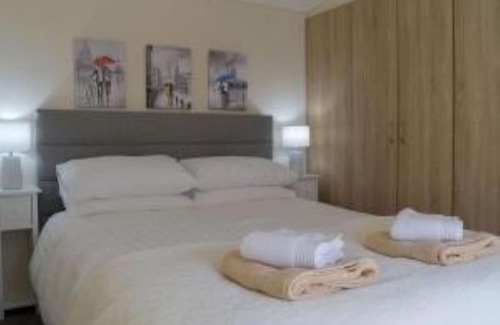 Dollar Maison | Poppy Lodge Glendevon Scotland
