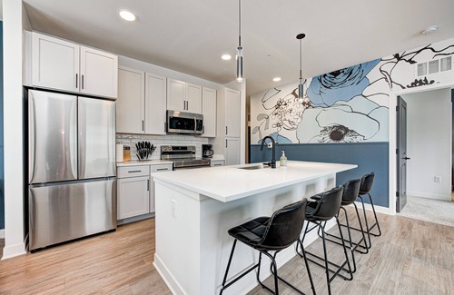 Noblesville Appartement | Poppy Place - King/Queen 2bed/2bth