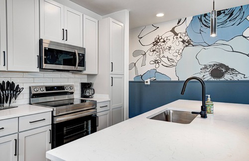 Noblesville Appartement | Poppy Place - King/Queen 2bed/2bth