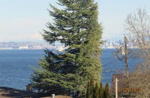 Manchester Maison | Port Orchard, Amazing Manchester, Seattle & Mountain Views