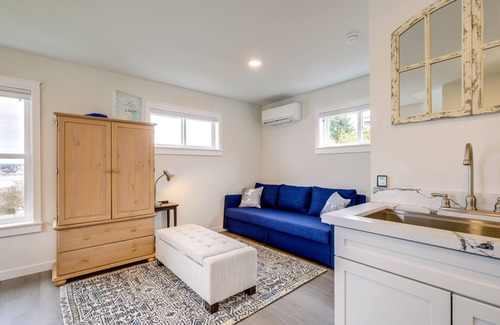 Retsil Appartement | Port Orchard Guest House - Walk to Bay Street!
