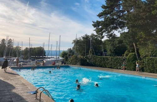 Thonon-les-Bains Appartement | Port Ripaille, appartement deux pièces, tout confort.