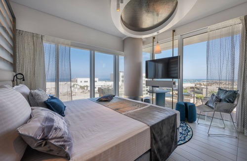 Old North Hôtel | Port Tower by Isrotel Design