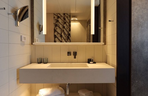 Old North Hôtel | Port Tower by Isrotel Design
