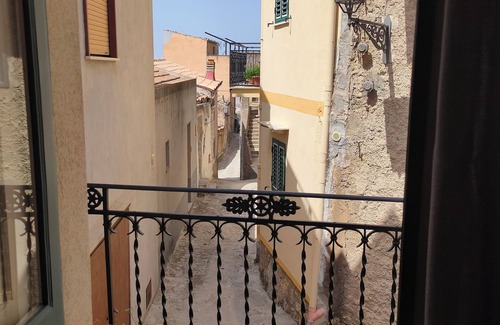Sclafani Bagni Maison | PORTA SOPRANA - Luxhouse & spa