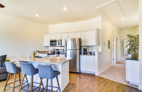 Corbett - Terwilliger - Lair Hill Appartement | Portland Apartment ~ 1 Mi to Downtown!