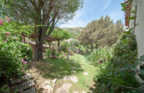 Porto Cervo Maison | [PORTO CERVO- PANTOGIA, INCANTEVOLE VISTA SUL MARE]