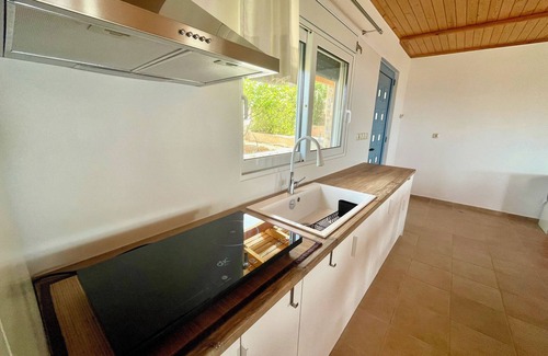 Kilada Maison | Porto Heli Panoramic Seaside Home. Enjoy the sunsets & spacious areas!