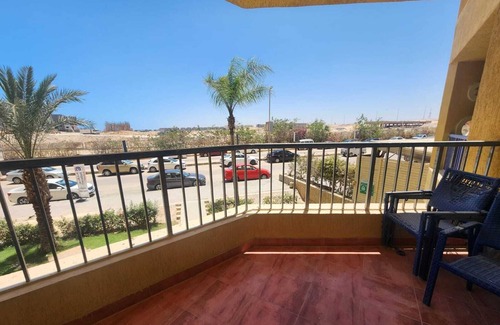 Marina El Alamein Appartement | Porto Marina Apt, beach access and 2BR with 6 Beds
