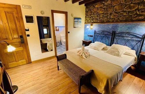 Cudon Hôtel | POSADA LA VICTORIA