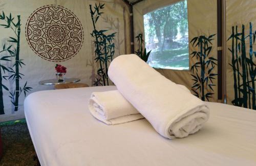 Zinapecuaro Hôtel | Posada Los Colorines