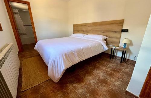 Longas Hôtel | Posada OsTablaus