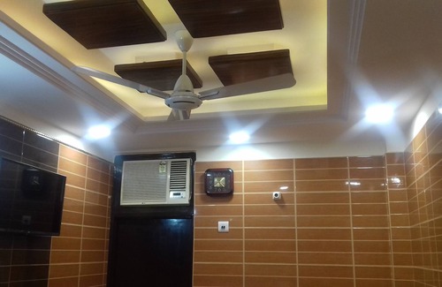 Lajpat Nagar Appartement | Posh S.delhi Zone des étrangers, V.safe, Lajpat Ngr-2