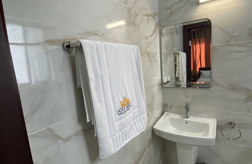 Aiyimensa Hôtel | Post Ridge Hotel and Restaurant