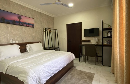 Aiyimensa Hôtel | Post Ridge Hotel and Restaurant