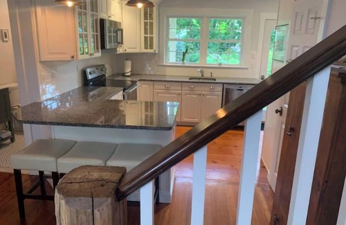Groton Maison | Potager Farm Historic Private Townhouse Sleeps 4 with Pool.