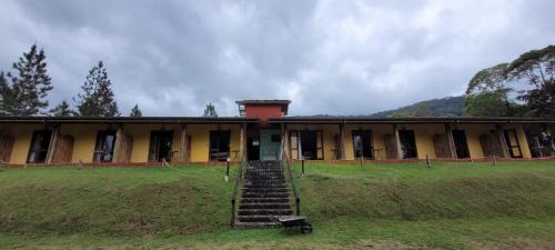 Maranduba Cabine | Pousada Ananda Parivara