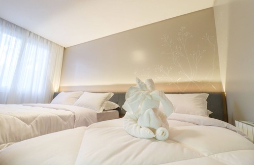 C A I C Hôtel | Pousada Bella Viena